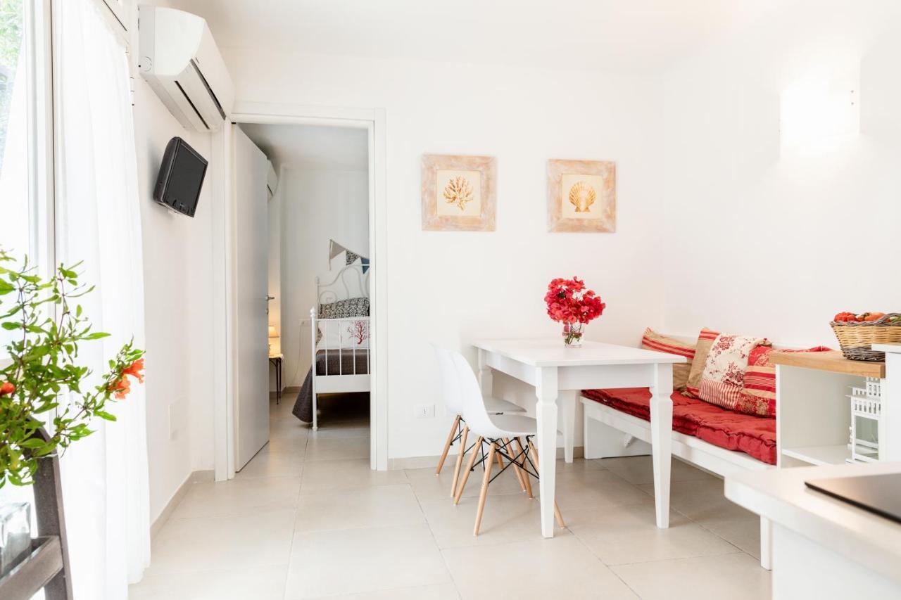 Pochi Passi Dal Mare Apartment Сан Бартоломео ал Маре Екстериор снимка